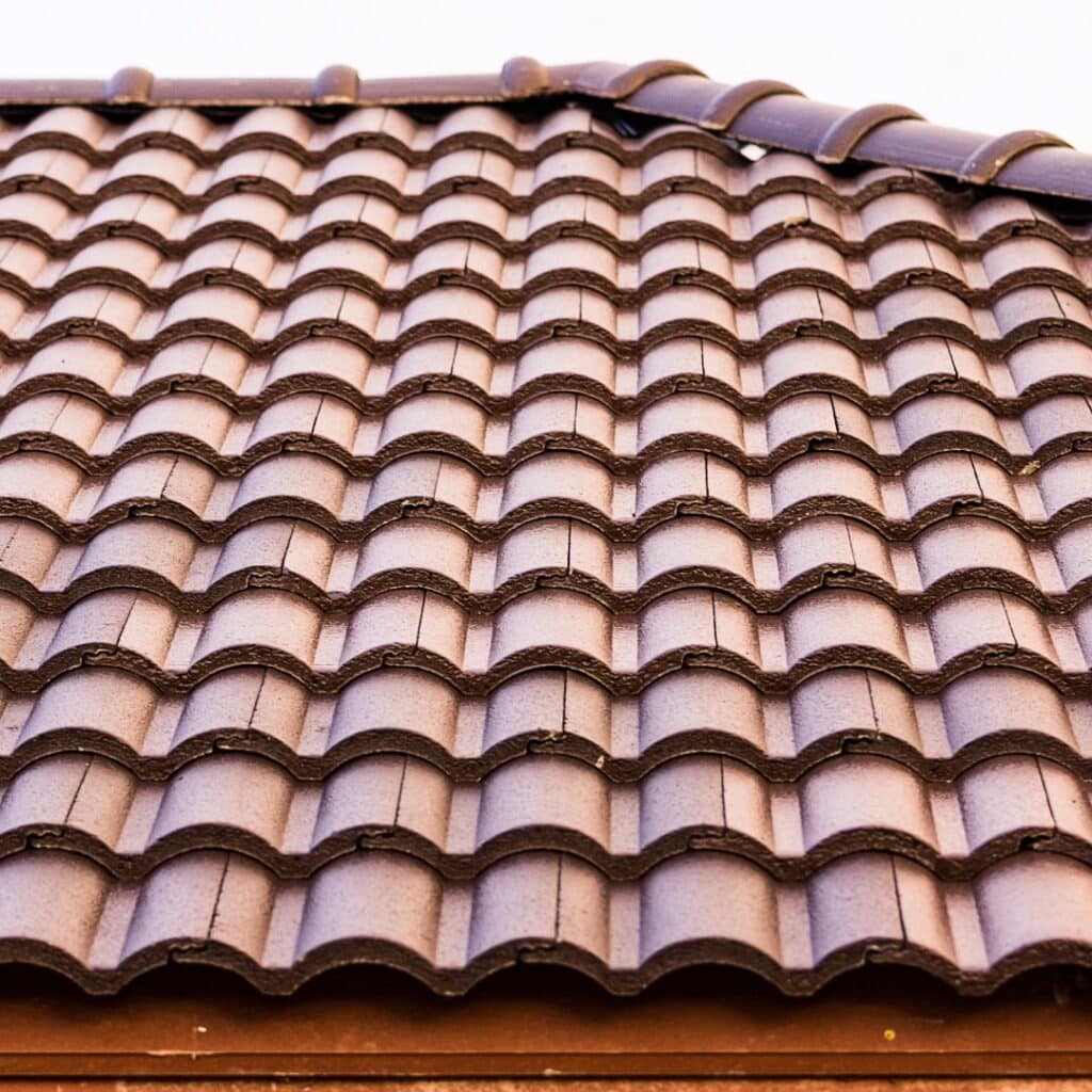 A picture of a tile roof. This is used in the roof system blog.