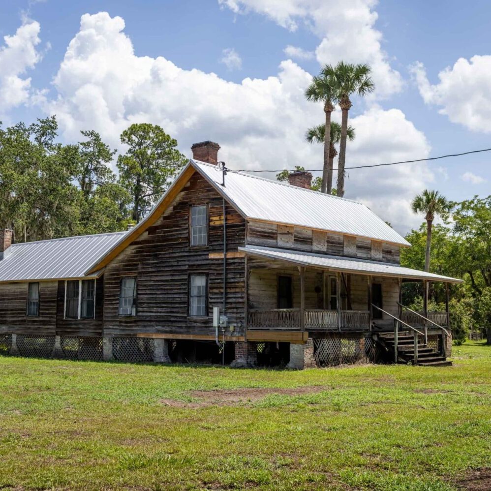 a new roof on a historic Florida home